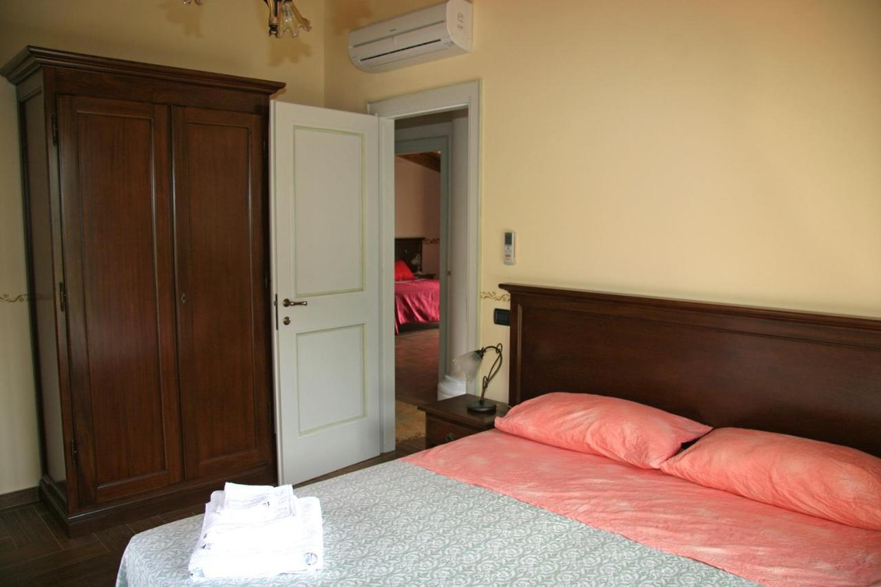 Villa Paladino - B&B E Guest House 쉴라 외부 사진