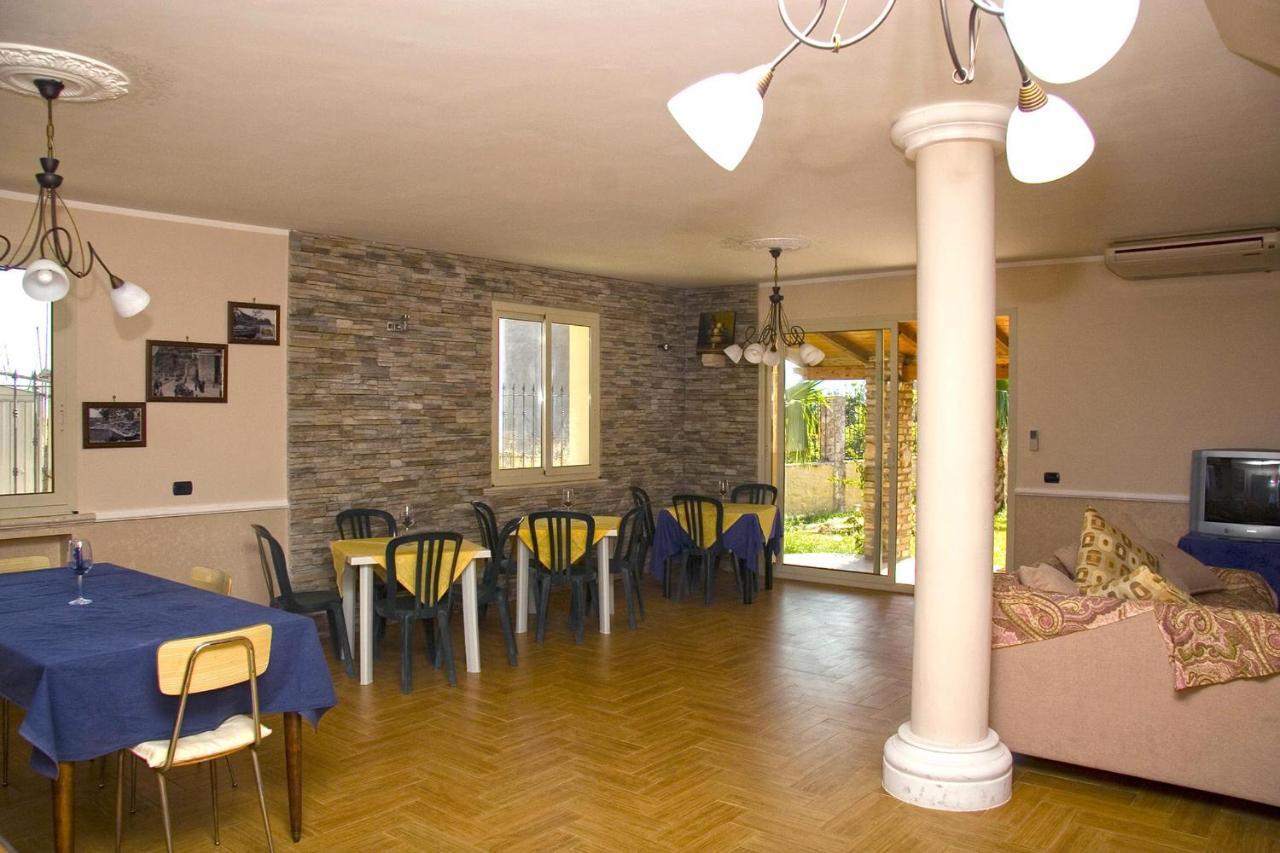Villa Paladino - B&B E Guest House 쉴라 외부 사진